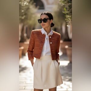 Banana Republic Elegant Cream Skirt - Brand New with Tags!